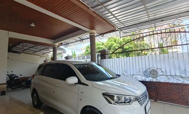 Rumah Etnic Luas 325m² Kokoh Selangkah ke Jl Adi Sumarmo Surakarta