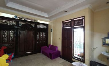 Rumah Etnic Luas 325m² Kokoh Selangkah ke Jl Adi Sumarmo Surakarta