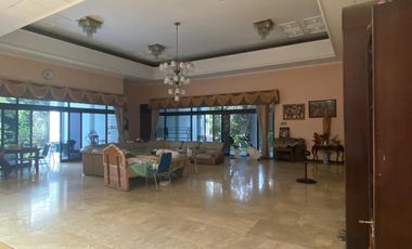 Dijual Rumah Megah di Jl Basuki Rahmat, Karten Solo Jawa Tengah