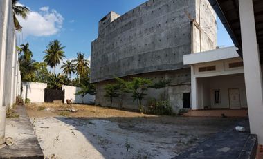 Rumah Besar shm jln, sersan darphin. Jambi