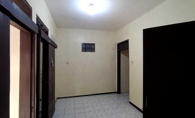 Rumah dijual Jl Brotojoyo Serengan Solo