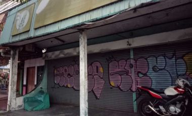 Tanah berikut Bangunan Dijual dekat Jogjatronik Yogya, Lt 715m2