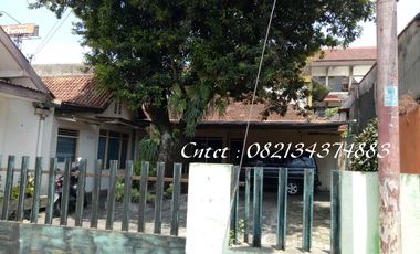 Tanah berikut Bangunan Dijual dekat Jogjatronik Yogya, Lt 715m2