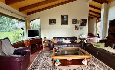 Casa en Venta en Oportunidad inversionistas. Gran terreno con cómoda casa. Camino del Maillin. Colegio Mayflower.