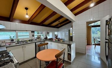 Casa en Venta en Oportunidad inversionistas. Gran terreno con cómoda casa. Camino del Maillin. Colegio Mayflower.