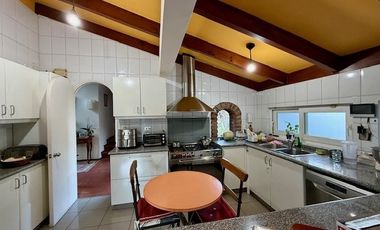 Casa en Venta en Oportunidad inversionistas. Gran terreno con cómoda casa. Camino del Maillin. Colegio Mayflower.