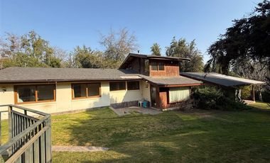 Casa en Venta en Oportunidad inversionistas. Gran terreno con cómoda casa. Camino del Maillin. Colegio Mayflower.