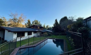 Casa en Venta en Oportunidad inversionistas. Gran terreno con cómoda casa. Camino del Maillin. Colegio Mayflower.