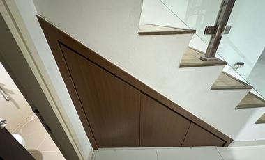 Dijual boleh di sewa juga Rumah komplek bb