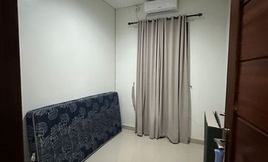 Dijual boleh di sewa juga Rumah komplek bb