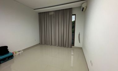 Dijual boleh di sewa juga Rumah komplek bb