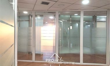 Oficina en Arriendo en Av. Andrés Bello/Av. Vitacura
