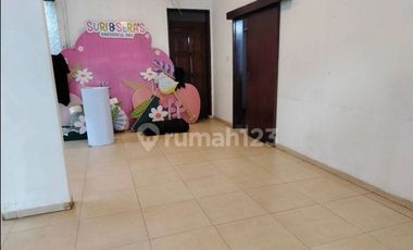 Rumah 1 Lantai Lebar 8 Meter Dekat Jalur LRT