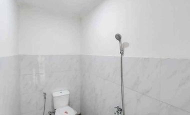 Rumah Bagus Berbalcon LT122m² Luas Murah