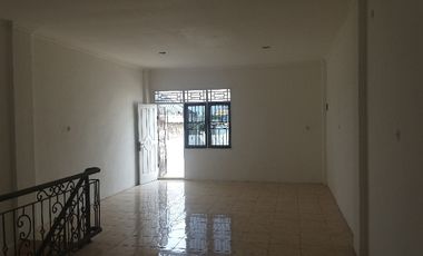 Dijual / disewakan Town house 300/120 di Rajawali Palembang