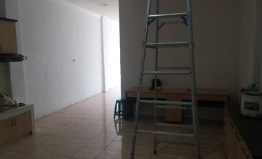 Dijual / disewakan Town house 300/120 di Rajawali Palembang