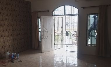 Dijual / disewakan Town house 300/120 di Rajawali Palembang