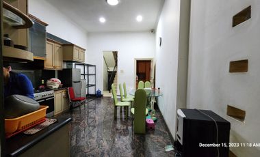 DISEWA RUMAH  DI PHINISI INDAH, HOEK, TAMAN LUAS, JARANG ADA