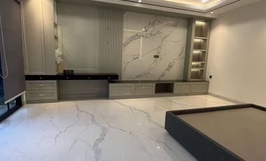 Disewakan Rumah Cluster Emerald Mansion Lippo Cikarang