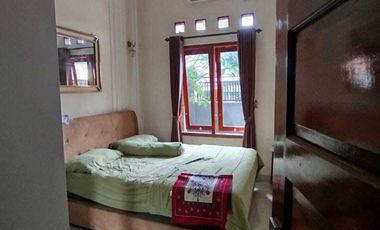 Rumah Mewah Private Pool  Furnished Sumber Banjarsari Solo