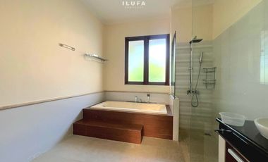 Disewakan Townhouse Lingkungan Asri Nyaman, area Cilandak Ampera