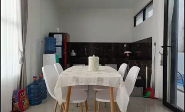 Jual Rumah MEWAH Hook plus KOLAM RENANG di Setiabudi Bandung