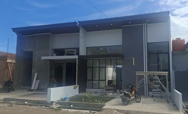 CLUSTER MODERN DI AMPANG KOTA PADANG