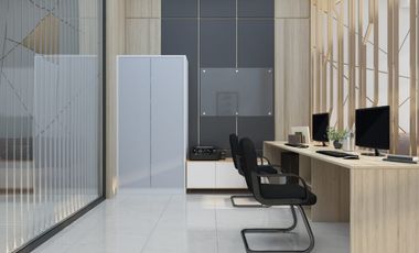 rumah dekat bandara Surakarta .