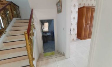 DISEWAKAN RUMAH DI CLUSTER VIRGINIA LAGOON BSD CITY