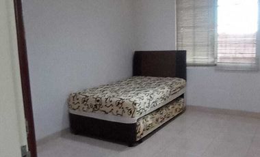 DISEWAKAN RUMAH DI CLUSTER VIRGINIA LAGOON BSD CITY