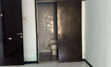 Rumah siap huni lokasi strategis dekat surabaya