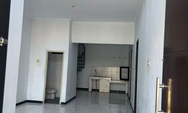 Rumah siap huni lokasi strategis dekat surabaya