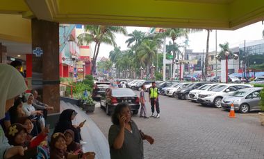 JUAL/SEWA/KERJASAMA Toko Strategis 5x16m dalam Mal Cinere persis sebelah bioskop Cinere 21