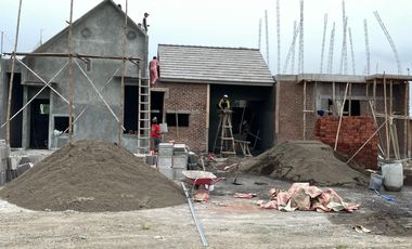 JUAL RUMAH KOMERSIAL DEKAT PABRIK TJIWI DAN TOL MOJOKERTO