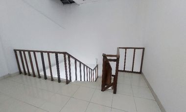 Paviliun cocok untuk kantor kecil