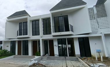 Townhouse lokasi dekat bank BSI demang hanya 11 menit