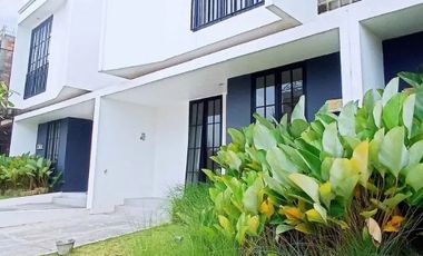 Townhouse lokasi dekat bank BSI demang hanya 11 menit