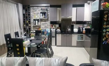 Dijual Cepat Rumah Mewah Full Furnish di The Villas MOI