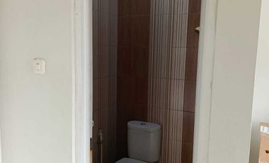 Sewa Rumah Besar 5 Kamar Tidur Palem Semi Karawaci Tangerang