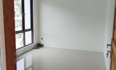 Di Jual Rumah Siap Huni, Bebas Banjir, Dekat Tol Dan Lrt di Jatibening