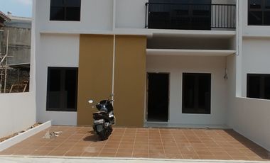 Di Jual Rumah Siap Huni, Bebas Banjir, Dekat Tol Dan Lrt di Jatibening