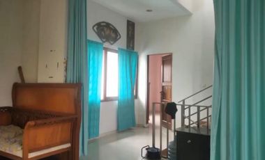 Rumah 2 Lantai Hoek Di Jakarta Barat Dekat Dengan Lippo Mall Puri