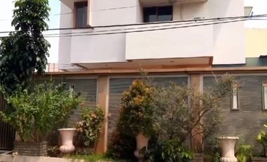 Rumah 2 Lantai Hoek Di Jakarta Barat Dekat Dengan Lippo Mall Puri