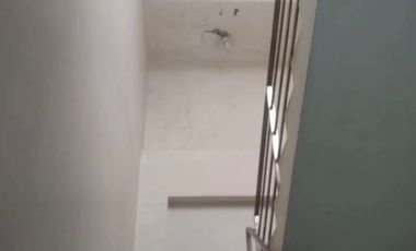 Rumah 2 Lantai Hoek Di Jakarta Barat Dekat Dengan Lippo Mall Puri