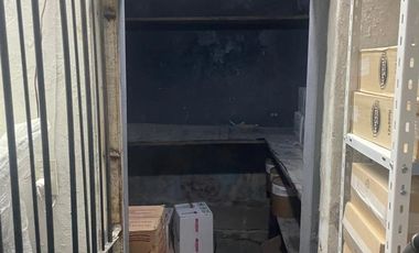 Deposito 150 m2, PH, entrada de camioneta