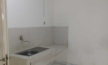 DISEWA Rumah di Golf lake residence 8 x 15 meter Siap huni