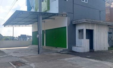 Rumah 2 lantai skandinavian murah dekat stasiun KRL Gawok