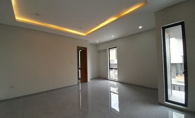 Rumah Baru Minimalis di Setra Duta Cluster D'Grande Corner