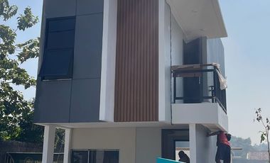 Rumah 2 Lantai Konsep Townhouse Di Kota Bogor Harga 600 Jutaan