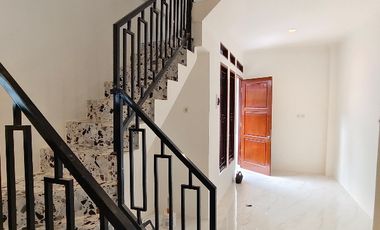 Di sewakan rumah baru di percetakan negara jakarta pusat